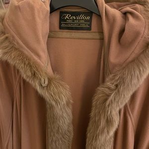 Vintage Revillon wool/cashmere cape fox trim. One size fits a 5’8” and taller